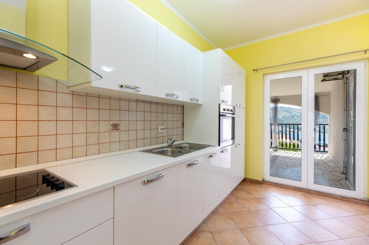 Apartments Villa Maja Rogoznica  Zewnętrze zdjęcie