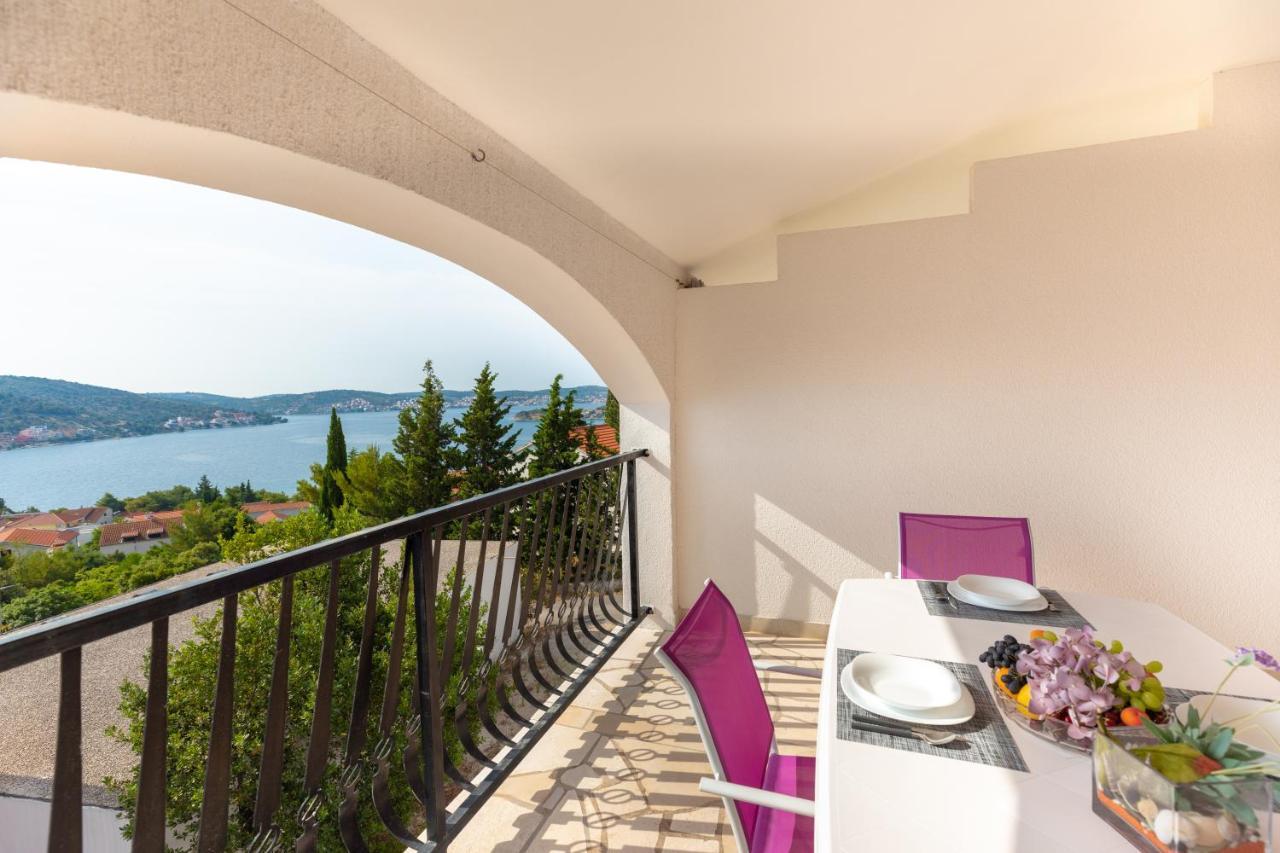 Apartments Villa Maja Rogoznica  Zewnętrze zdjęcie