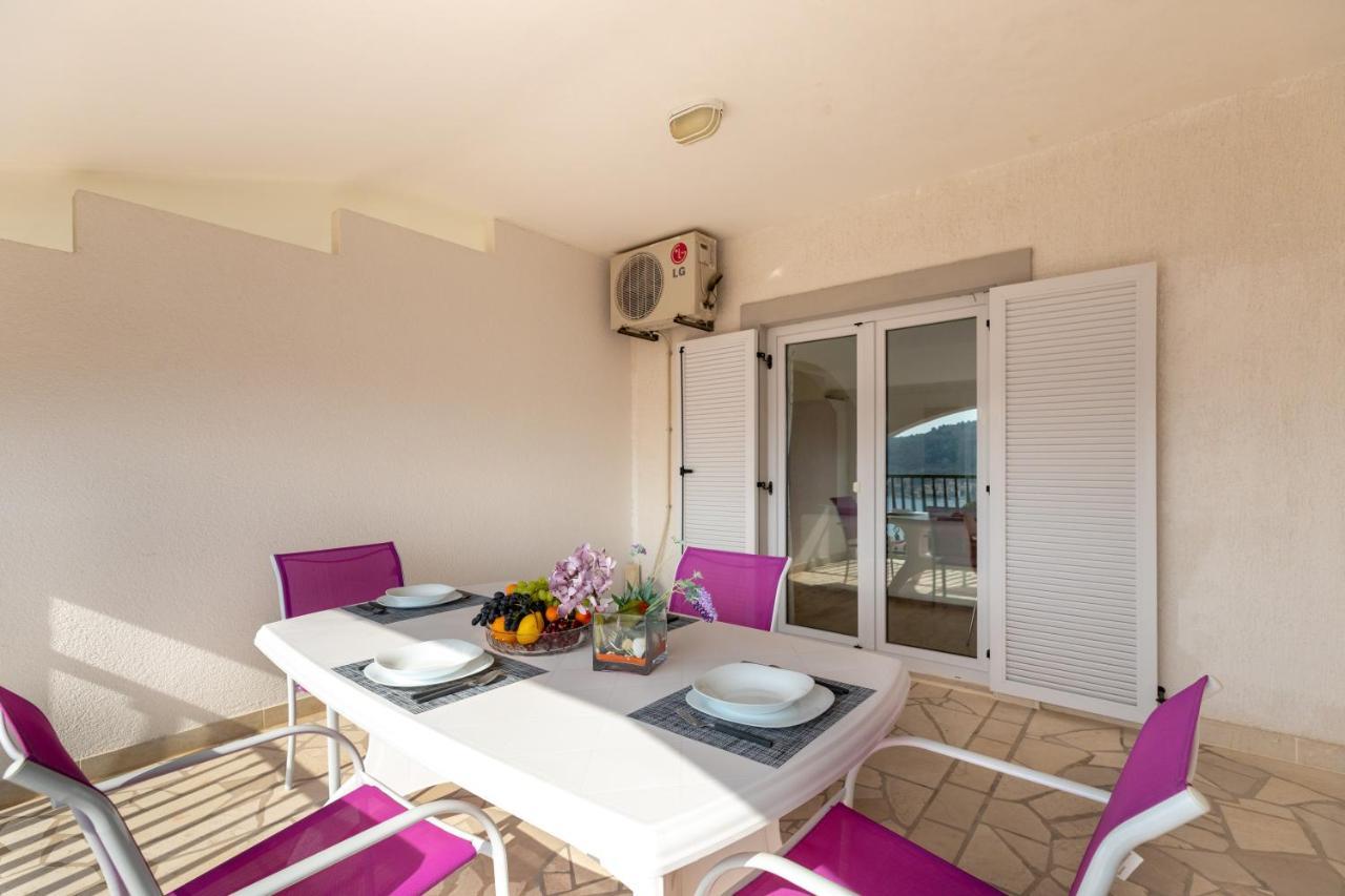 Apartments Villa Maja Rogoznica  Zewnętrze zdjęcie