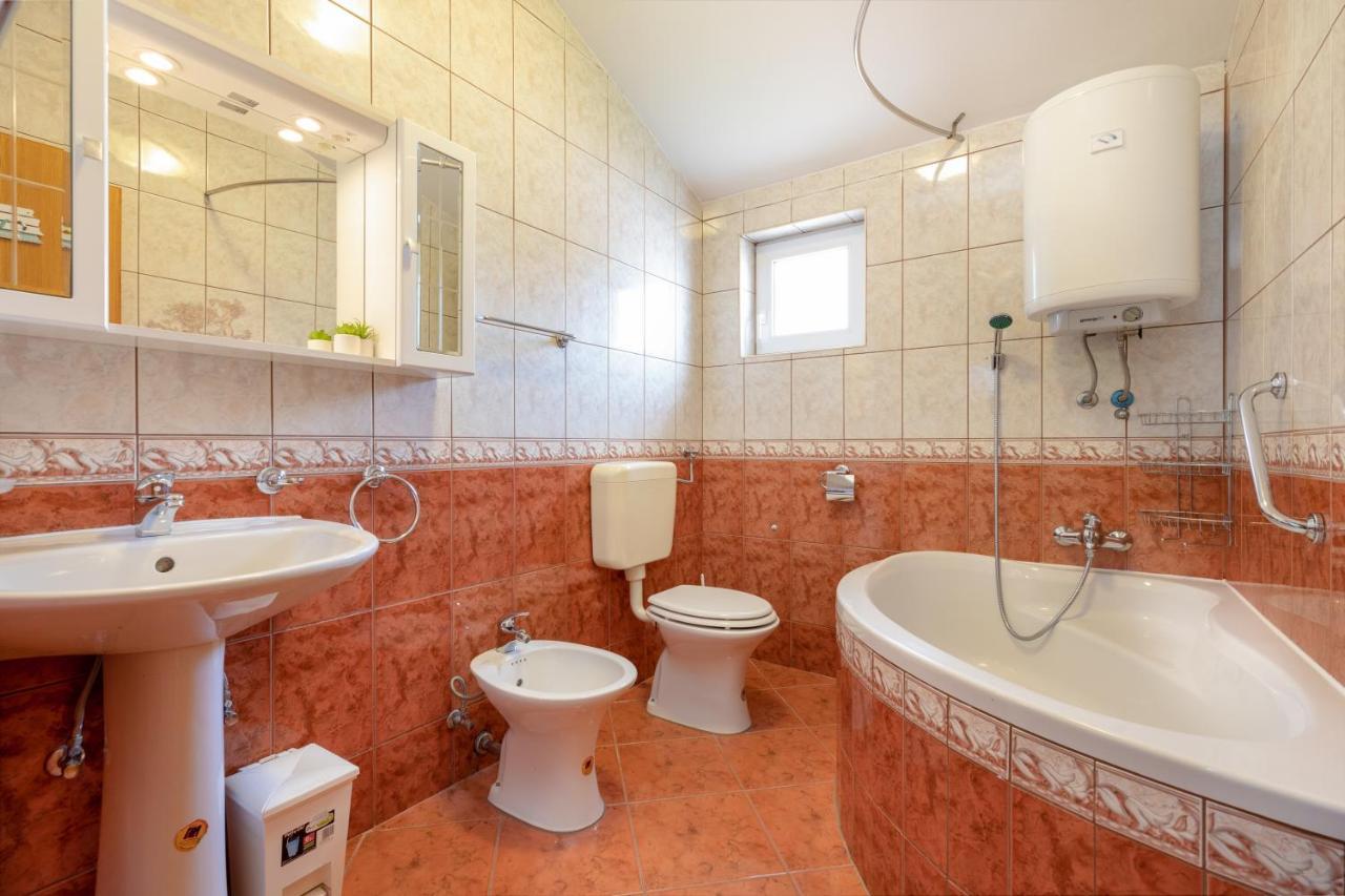 Apartments Villa Maja Rogoznica  Zewnętrze zdjęcie