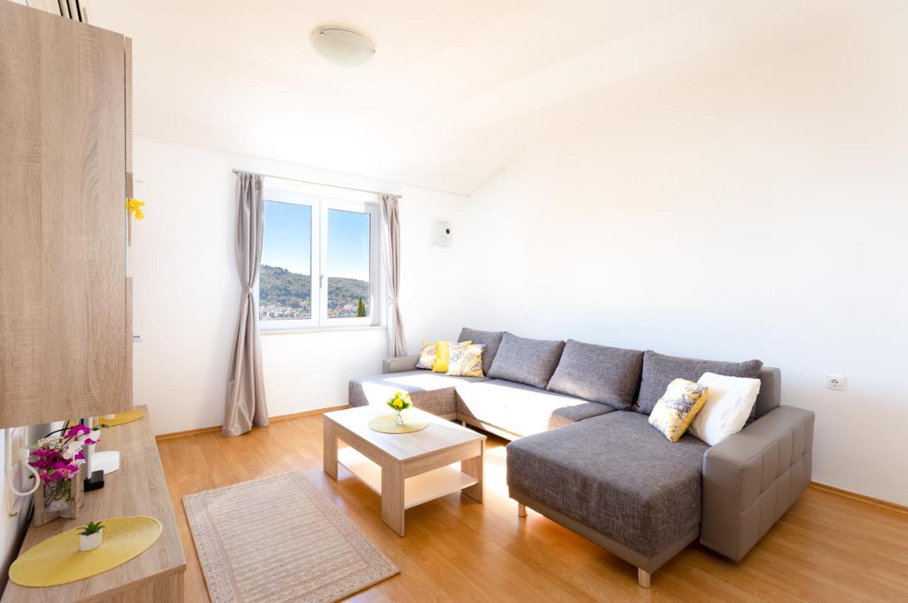 Apartments Villa Maja Rogoznica  Zewnętrze zdjęcie