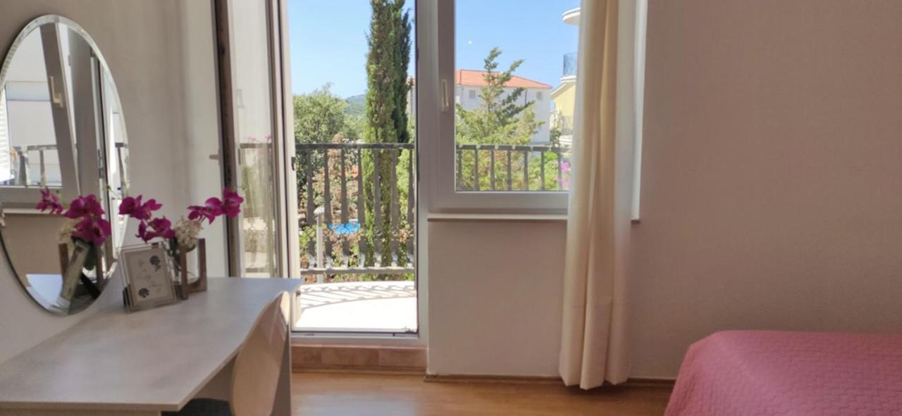 Apartments Villa Maja Rogoznica  Zewnętrze zdjęcie