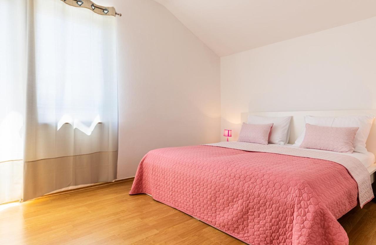 Apartments Villa Maja Rogoznica  Zewnętrze zdjęcie