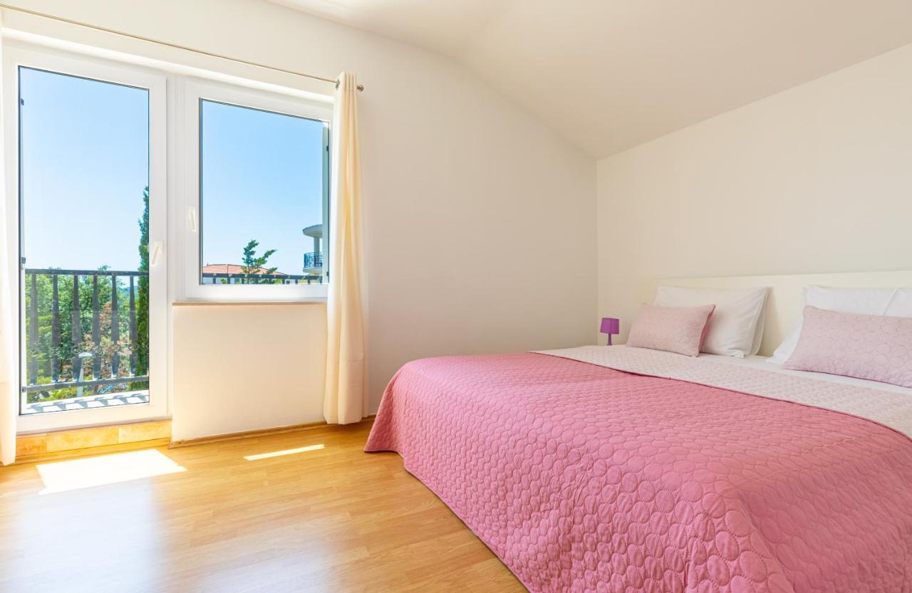 Apartments Villa Maja Rogoznica  Zewnętrze zdjęcie